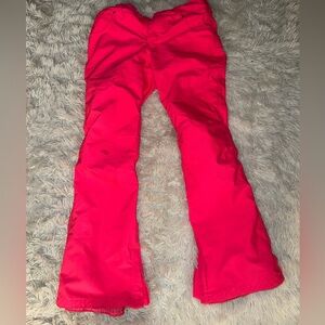 Women’s snow pants